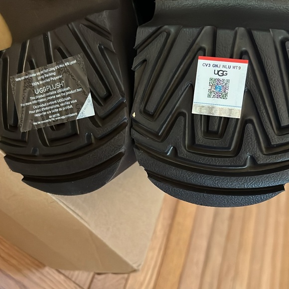 UGG® Classic Twin Seam New Heights Boot (Women) - Picture 8 of 16